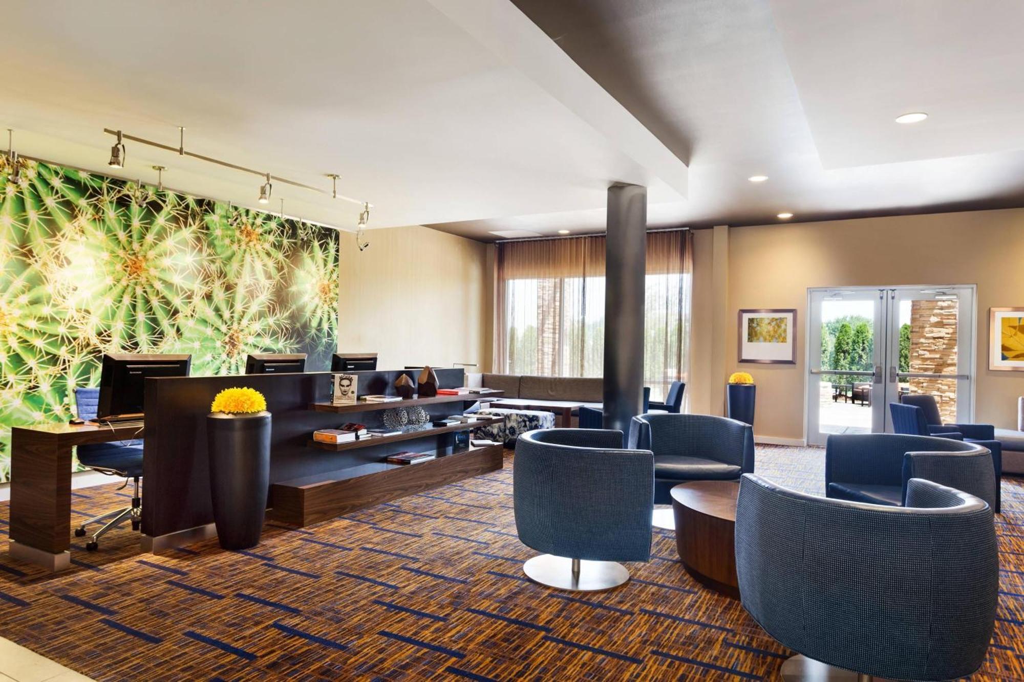 Courtyard By Marriott Little Rock North Hotel North Little Rock Exterior photo
